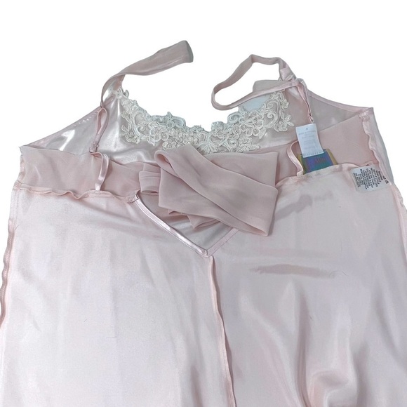 VTG Expressions Lace Embellished Side Slit Full Length Night Gown Blush Pink Med - Picture 13 of 14